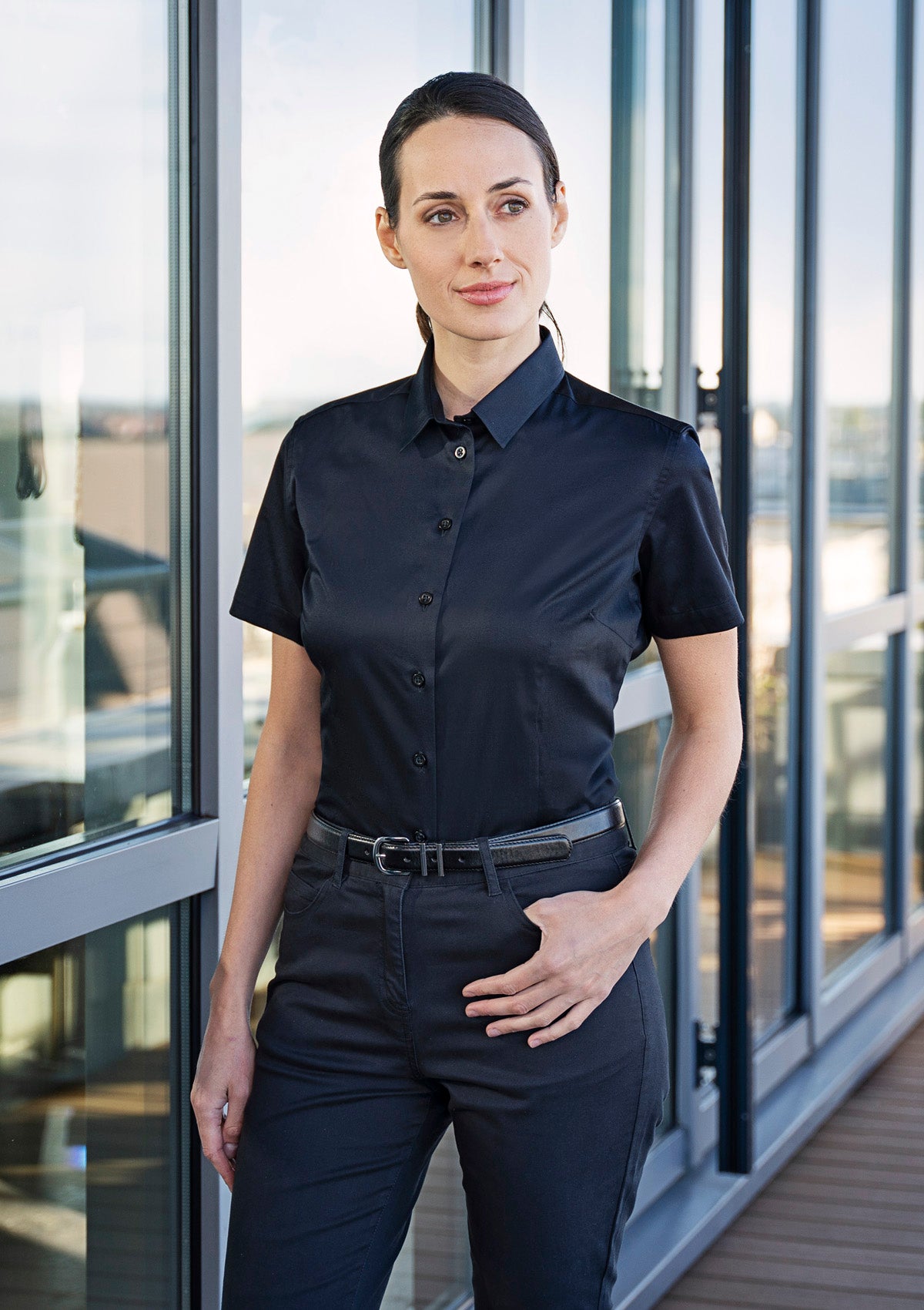 Women's Blouse Active-Stretch Short Sleeves Slim-Fit