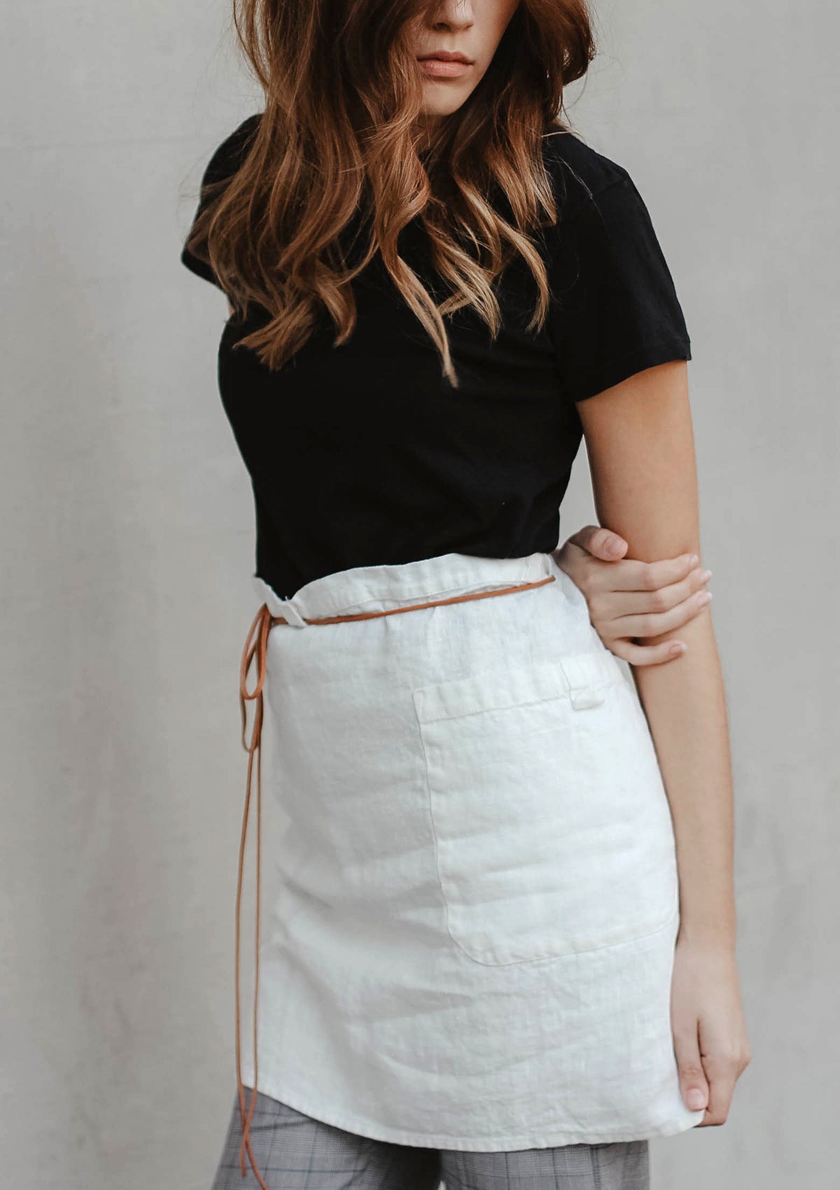 Half Apron Brisbane In Fine Linen Unisex